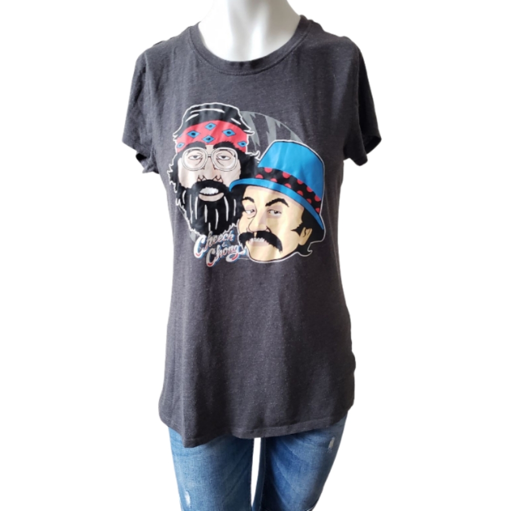 Cheech and Chong large gray short sleeve crew neck graphic tshirt